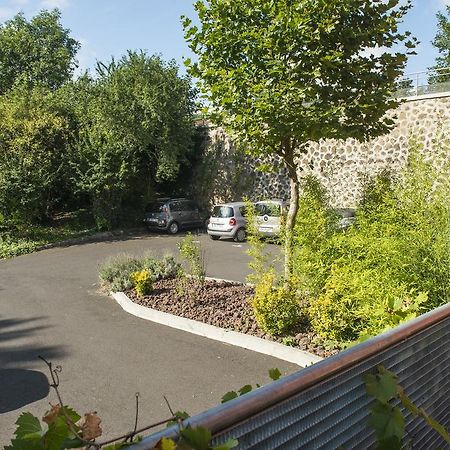 Gite D'Etape Des Capucins Le Puy-en-Velay Exterior photo